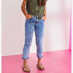 Justice plus Destructed girlfriend jeans